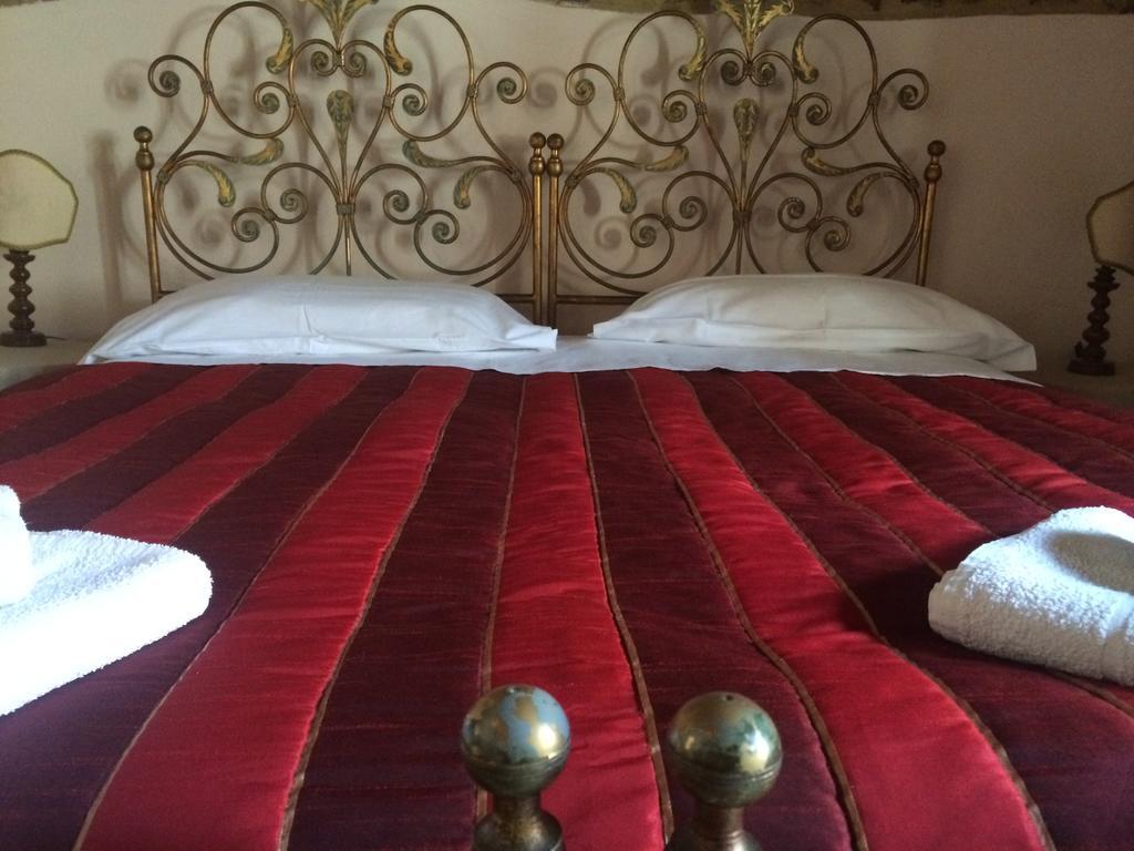 La Piazzetta Toscana B&B Campiglia Marittima Rum bild